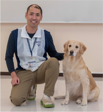郡山先生と犬の写真